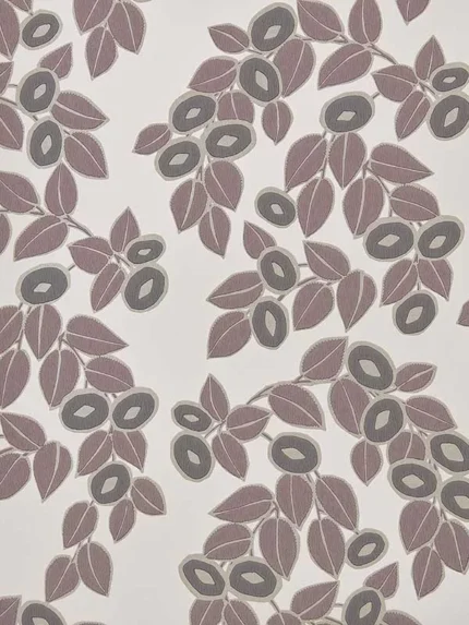 02 rose patterned wallpaper for bedroom by Maxwell