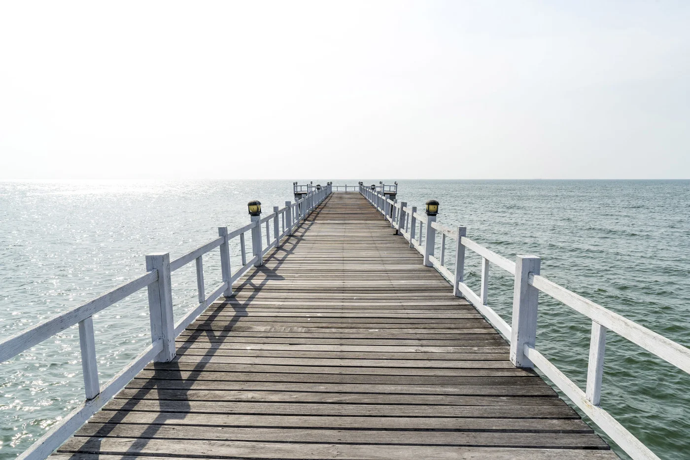 rebelwalls-hampton-pier-r15261-flat Hampton Pier - Image 1