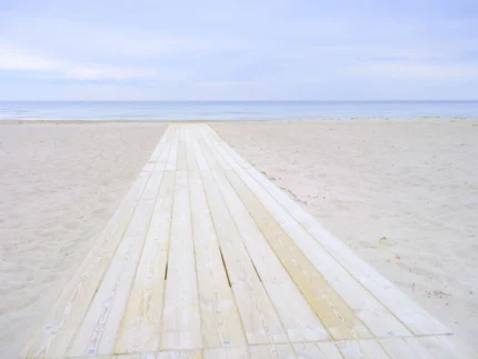 To The Sea, Sand