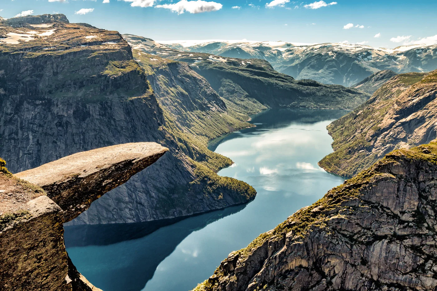 rebelwalls-trolltunga-r16461-flat Trolltunga - Image 1