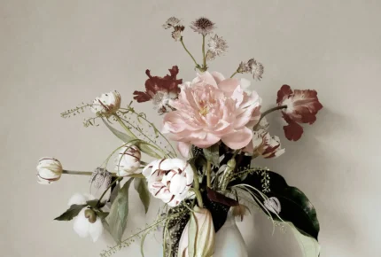 Julie Light Floral Mural by Sandberg