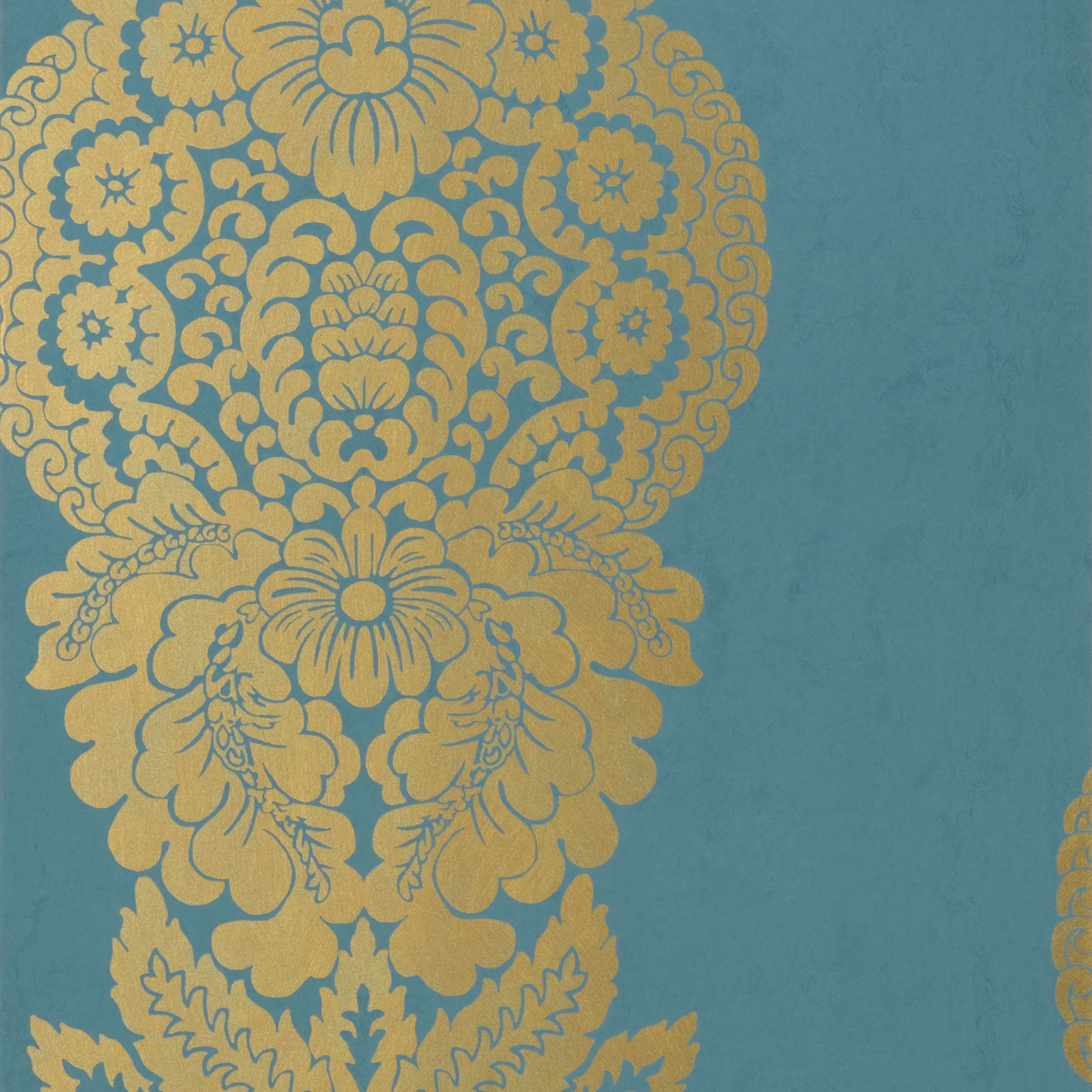 Thibaut ROWAN DAMASK wallpaper in Metallic Gold on Peacock