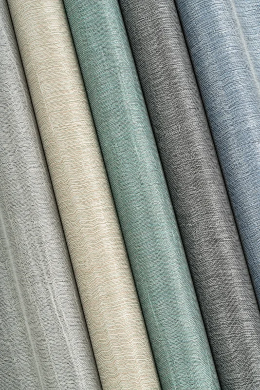 Floating Gossamer wallcovering