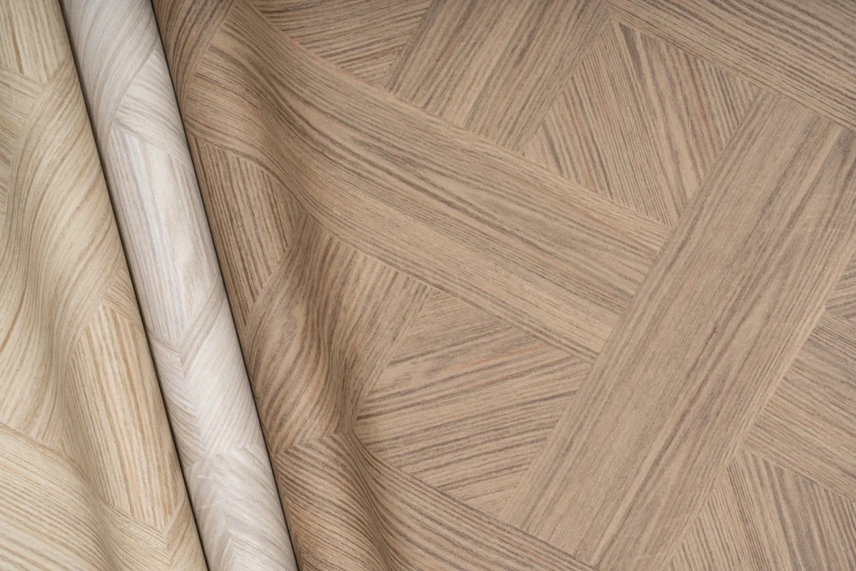 Majestic wallcovering, shown in Woodland, Nantucket, Kona