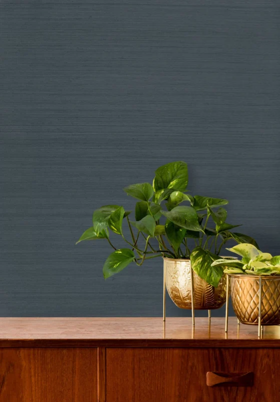 Silk Noil wallcovering, shown in TAK-EA03-03