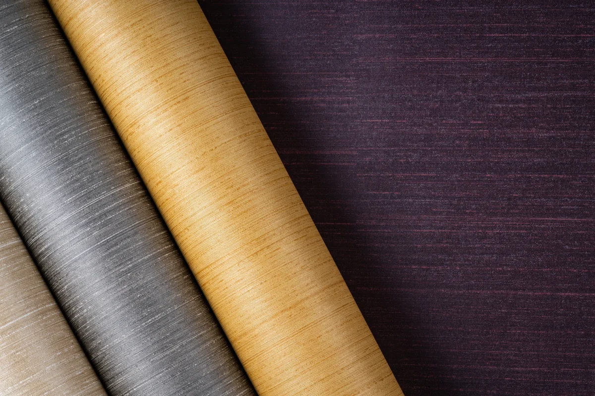 Silken One wallcovering