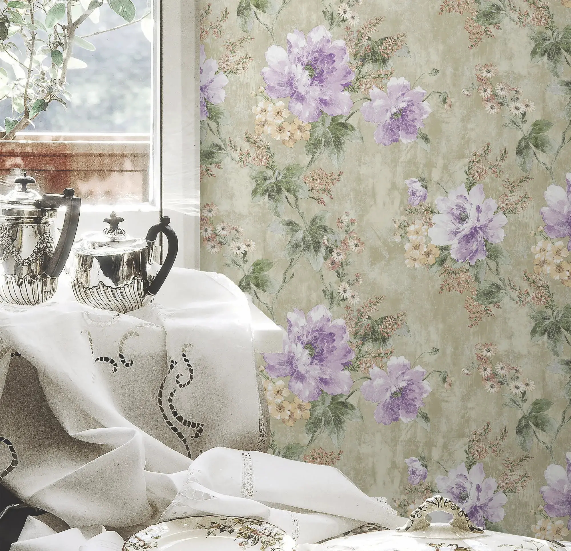 Purple Embossed Wallpaper – Timeless Floral (4708-2)