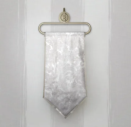 White Embossed Wallpaper – Light Reflection (4709-1)