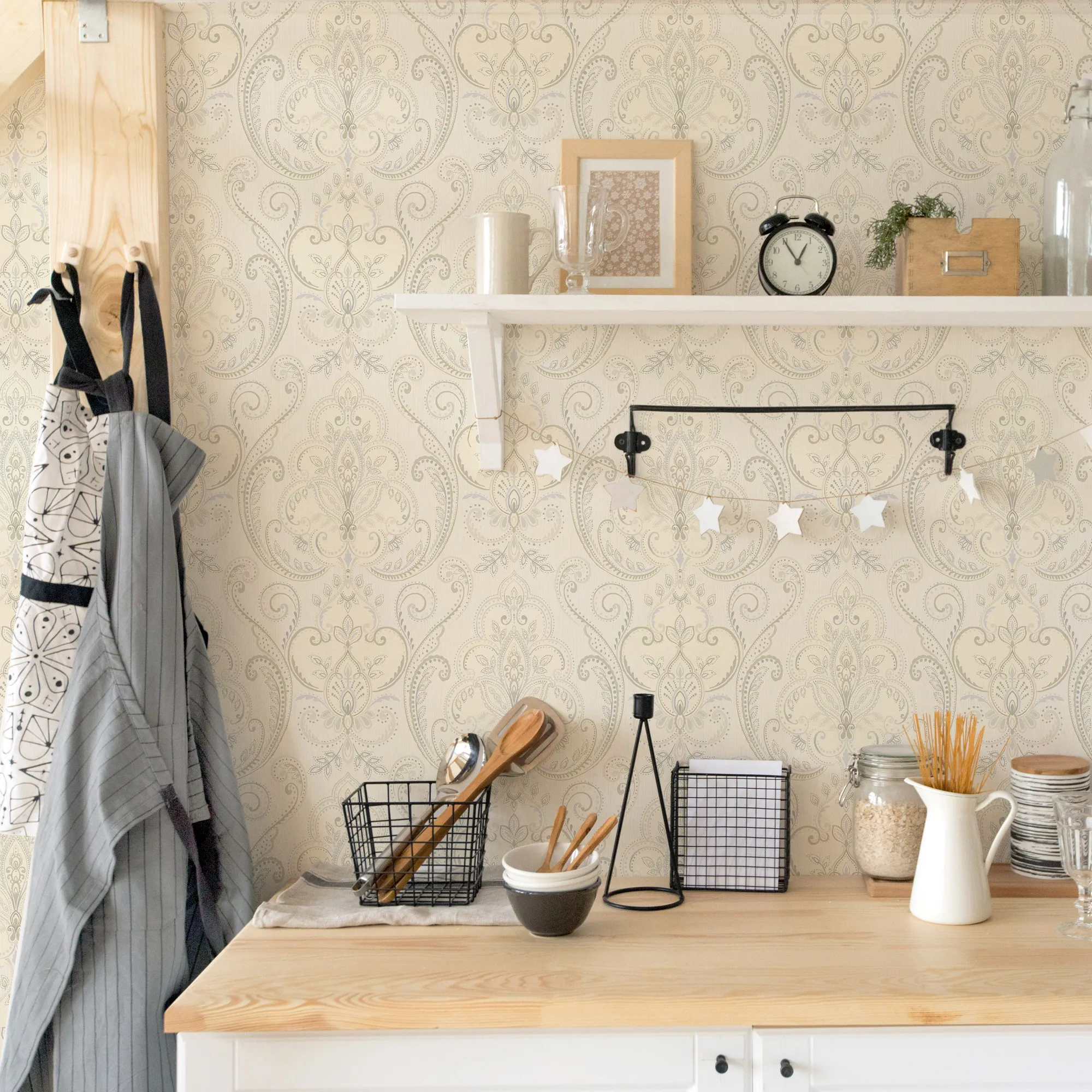 Cream Embossed Wallpaper – Tactile Depth (9901-2)